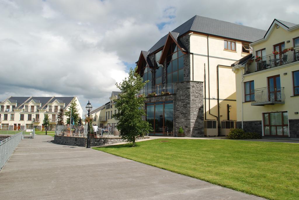 Leitrim Marina Hotel Carrick-on-Shannon Exterior photo